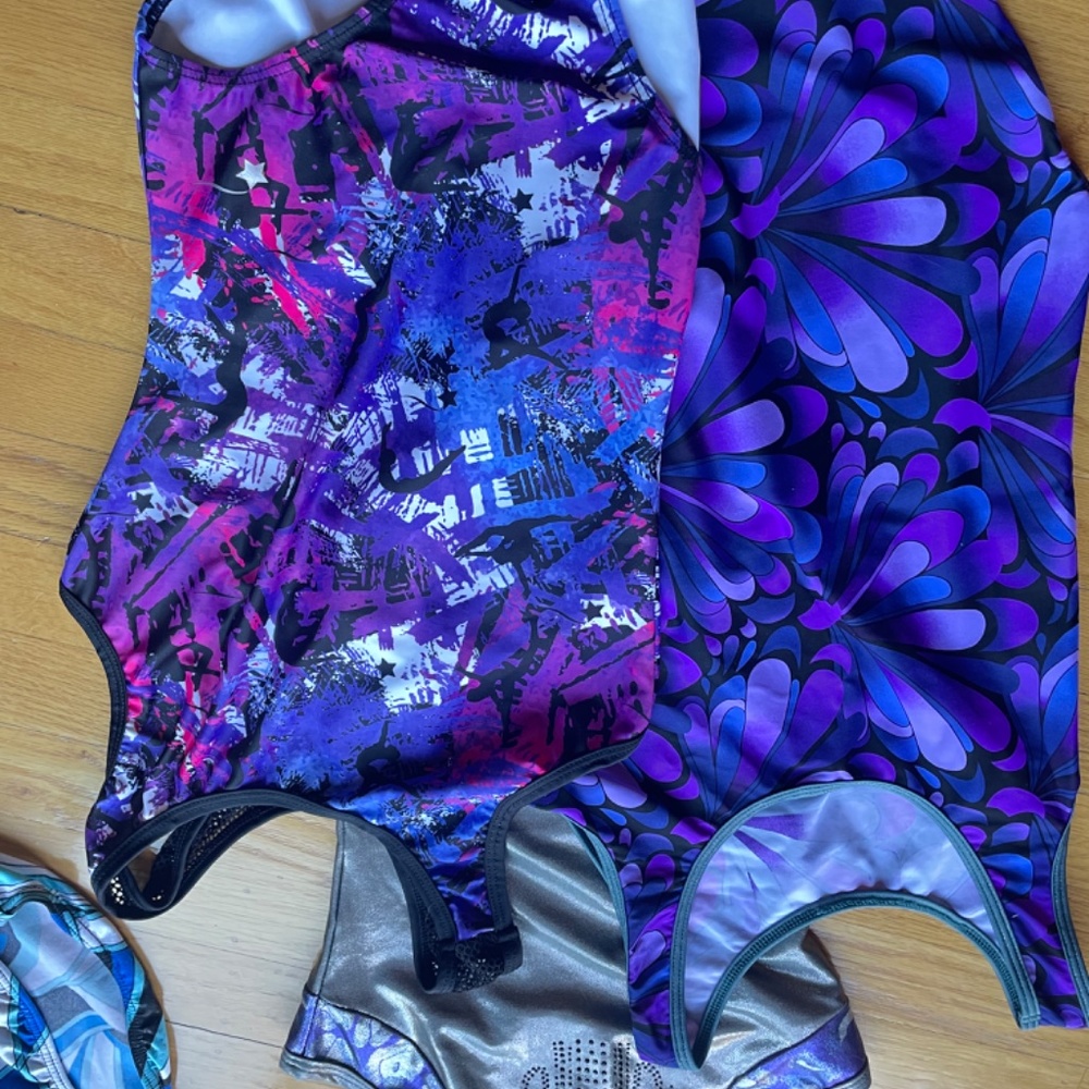 Stylish Women's Leotard Set - Purple and Gray